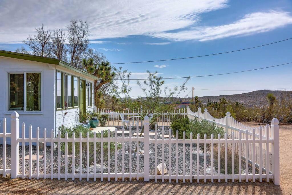 Jt Cottage Yucca Valley Exteriör bild